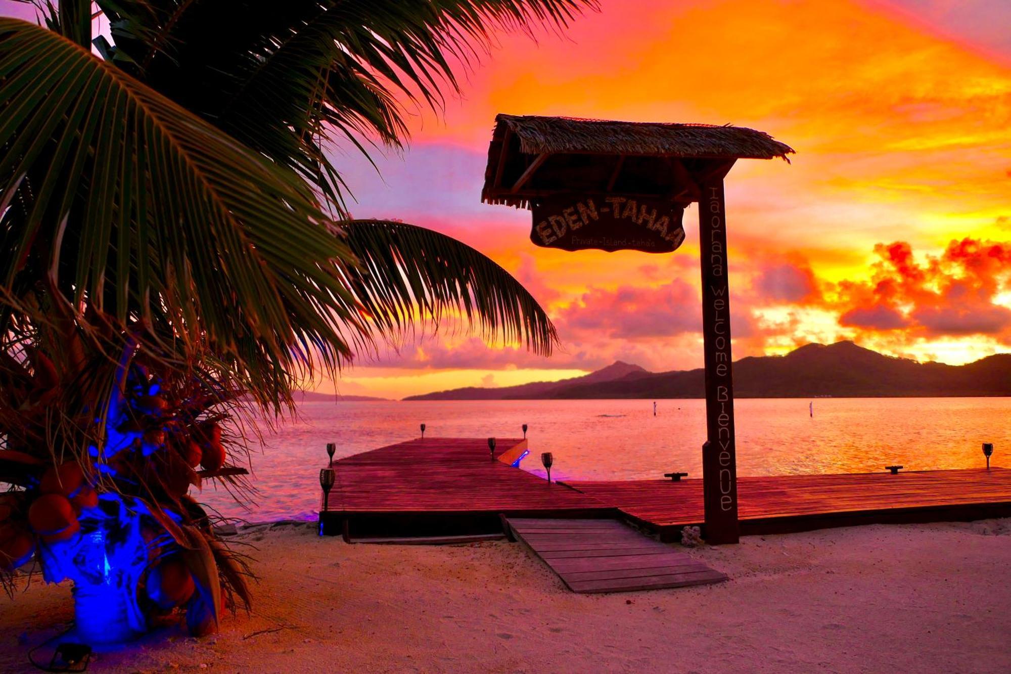 Eden Private Island Tahaa Hotel Patio  Екстериор снимка